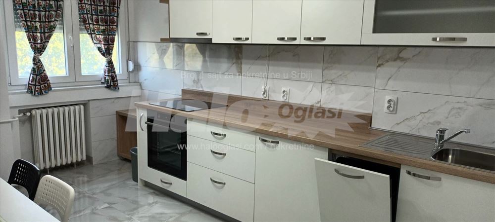 Zemun park, LUX renoviran, namešten, odmah useljiv — 10