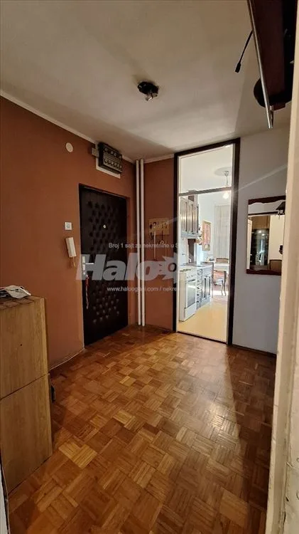 ZEMUN - Prvomajska - 71 m² - Trosoban — 9
