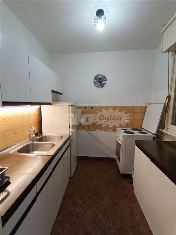 Zemun, Prvomajska, komforan 2.5 stan, 71m2 — 9