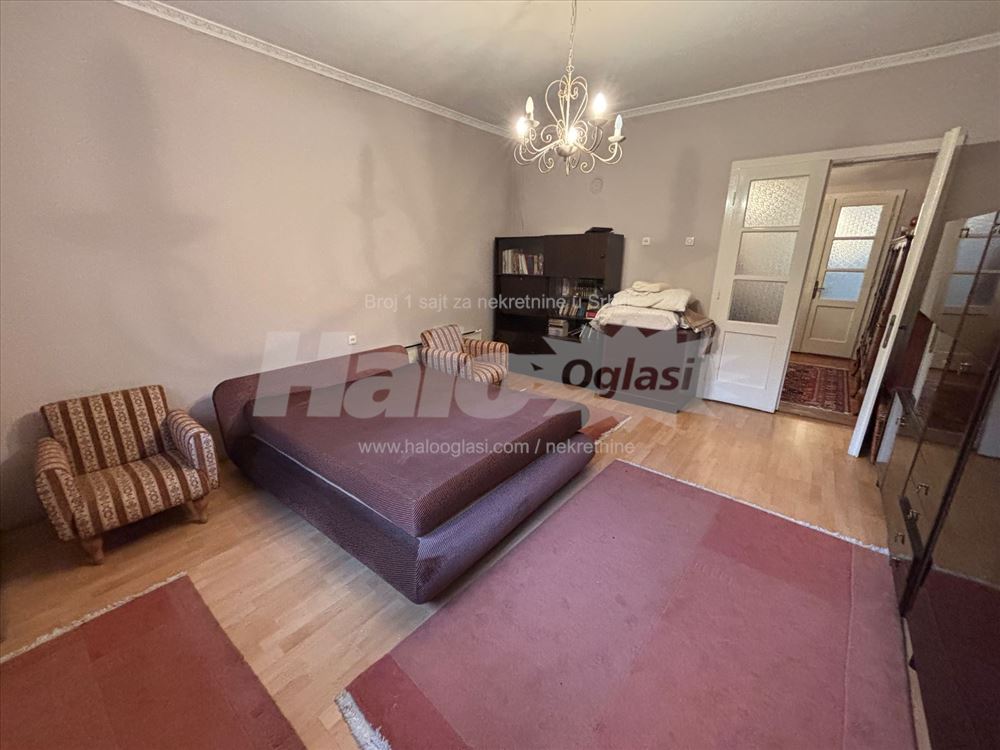 Zemun, Ugrinovačka, kuća 181m2, VLASNIK — 12