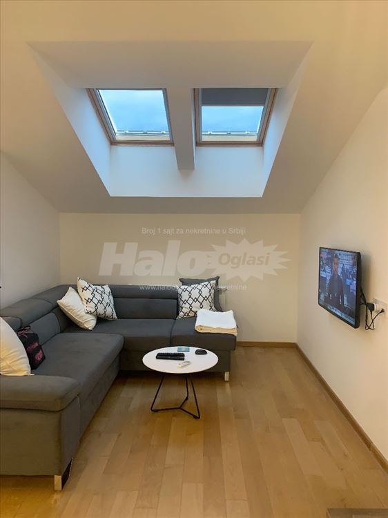 Zemunske Kapije, Lux 1.0 37m2 + galerija 8m2 — 2