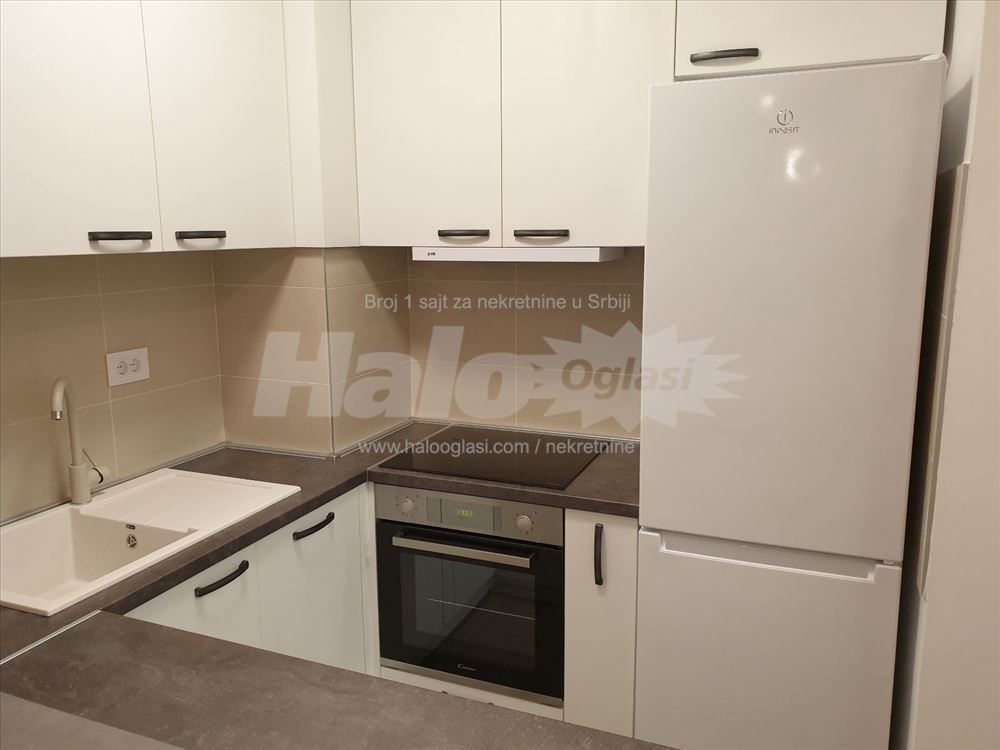 Zemunske kapije, novo, 42m2 — 4