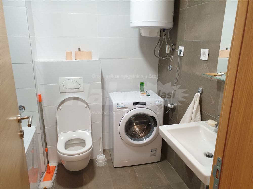 Zemunske kapije, novo, 42m2 — 5