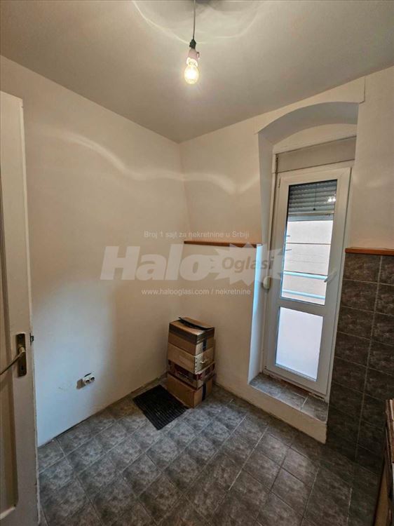 Zvezdara, 3.0 Duplex, uknjižen, odmah useljiv — 13