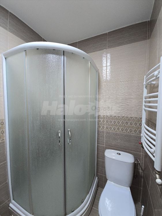 Zvezdara, Cvetkova pijaca – 2.0 stan 43m2, 5.sprat — 7