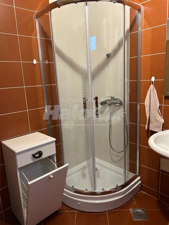Zvezdara, Denkova bašta, 1.5 stan, 36m2, vlasnik — 10