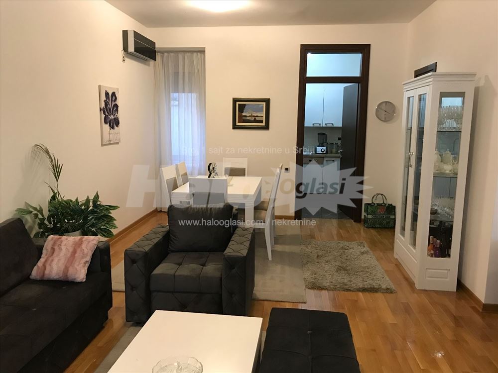 Zvezdara, Đeram pijaca — 4