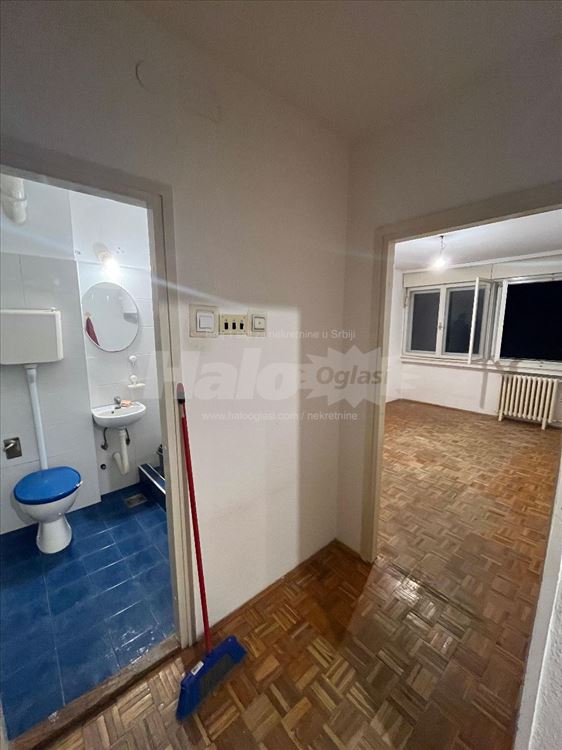 Zvezdara, Mirijevo - 16. oktobra, Vlasnik — 11