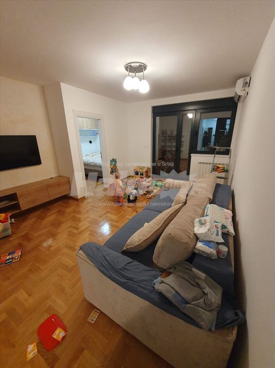Zvezdara, Olimp - Dvosoban stan sa garažnim mestom — 7