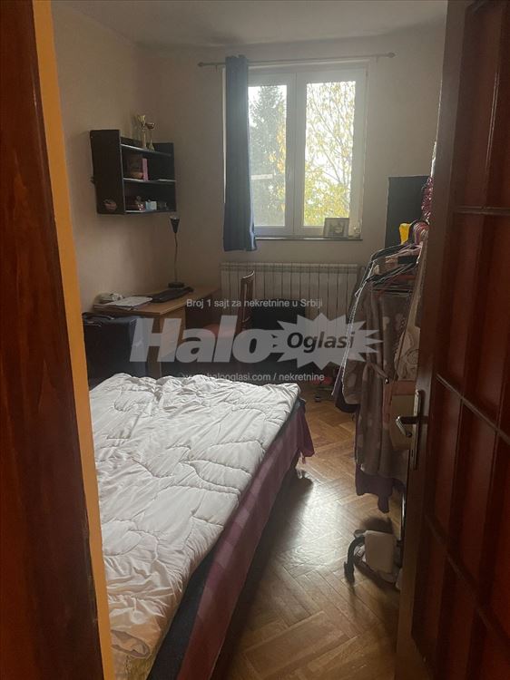 Zvezdara, porodični stan sa velikim dvorištem — 8