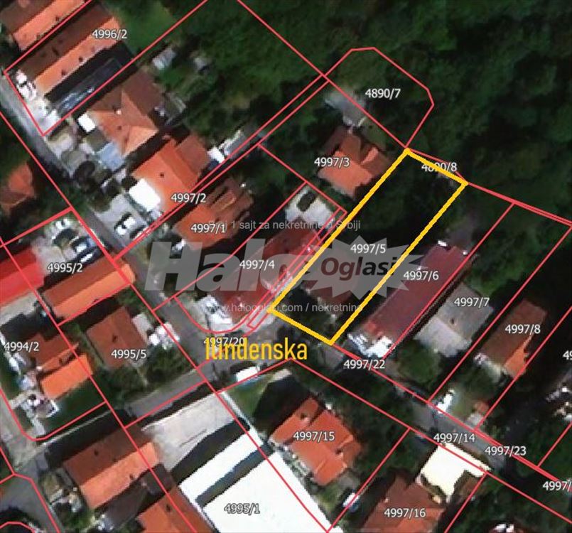 Zvezdara, porodični stan sa velikim dvorištem — 13